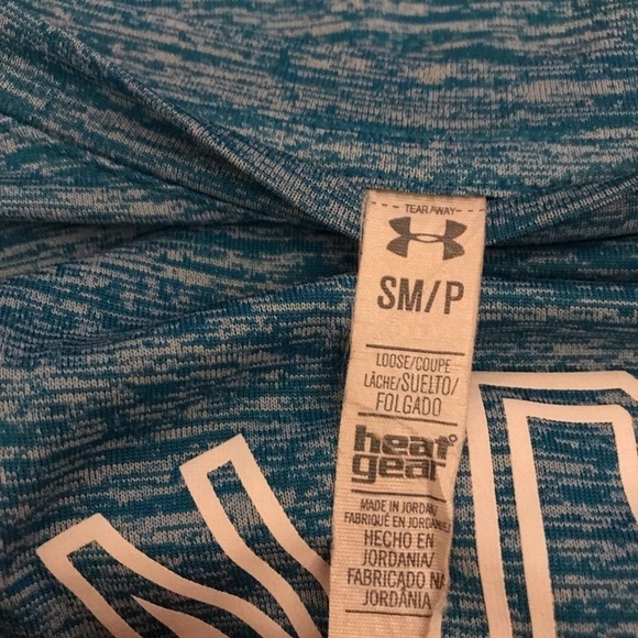 Under Armour T-shirt - Picture 3 of 3